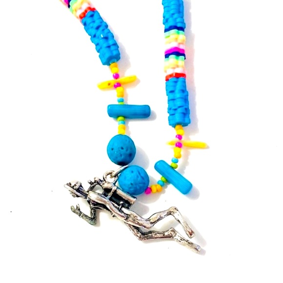 Handmade Scuba Deep Diver Snorkeler Necklace - Picture 2 of 6